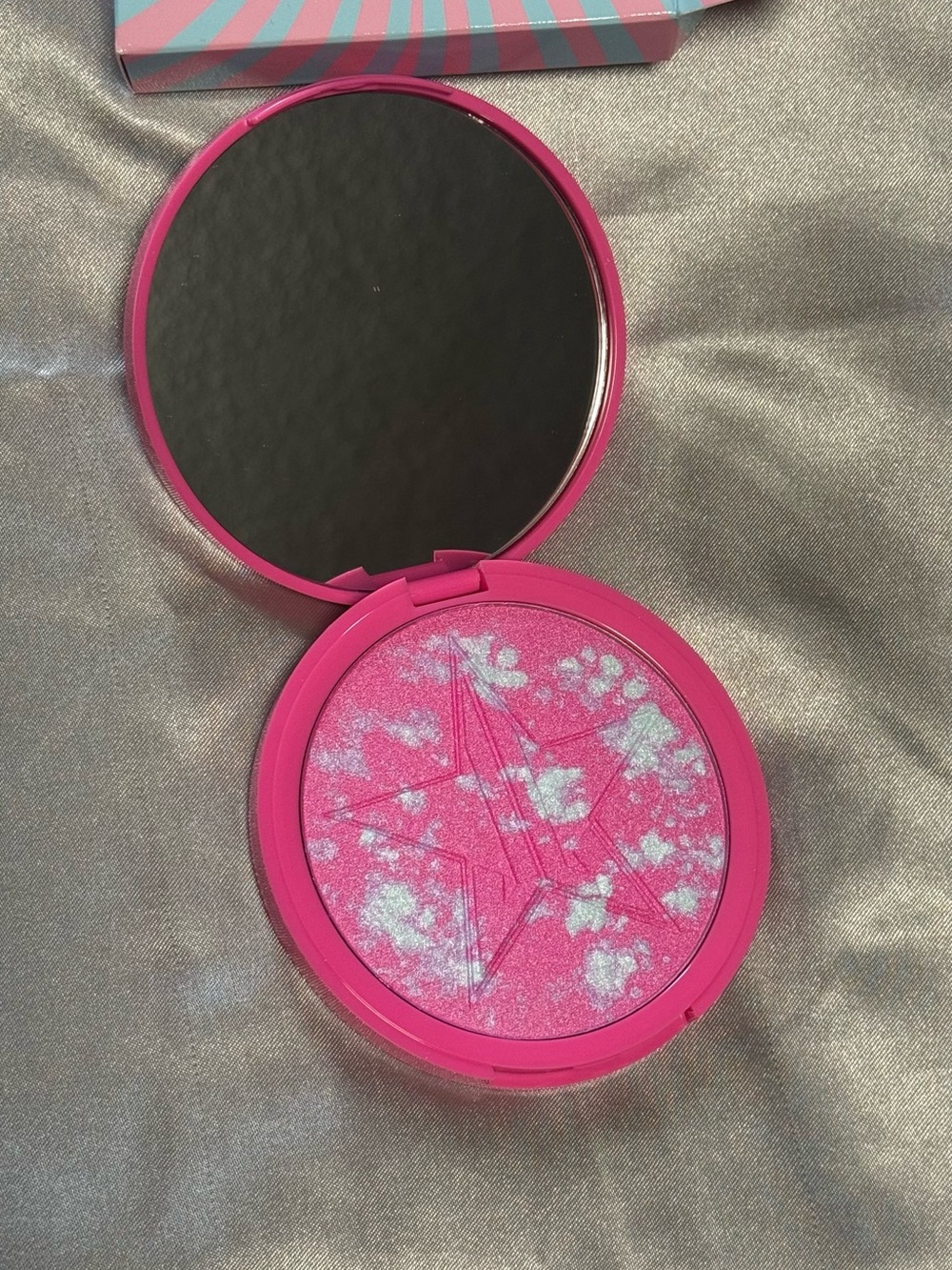 BNIB Jeffree Star Cotton Candy Crime Shimmer Highlighter